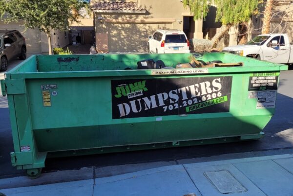Dumpsters can be placed in residential streets.