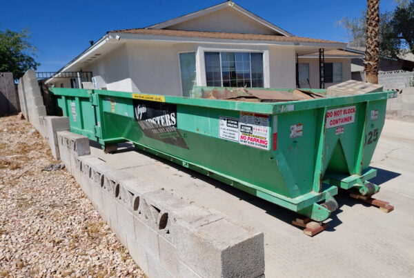 10-yard dumpster rental in Las Vegas for home cleanup and renovation projects